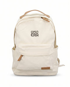 OPEN ERA Backpack – Daypack aus recyceltem Canvas in Off-White mit Lederdetails – Produktfoto 1